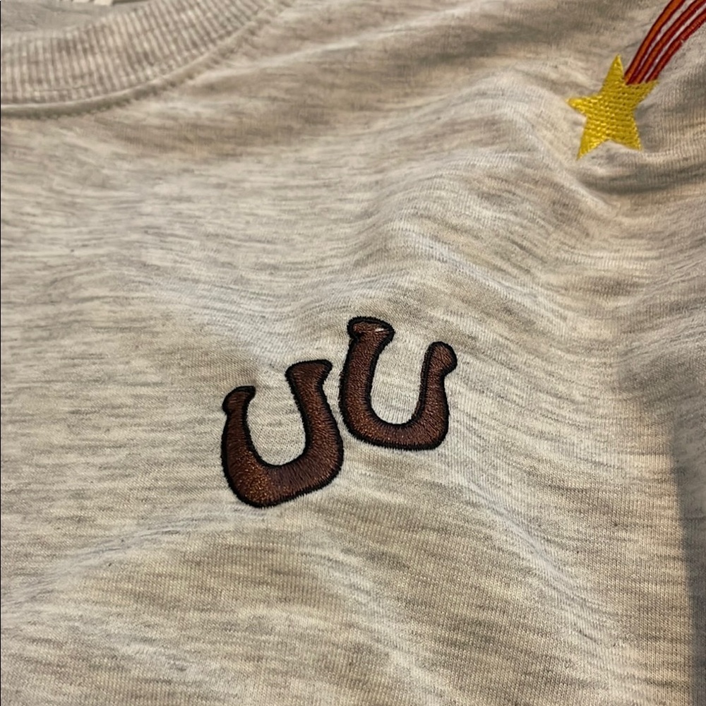 Workshop Republic Clothing Lightweight Embroidered Gray Top NWT - Picture 9 of 13